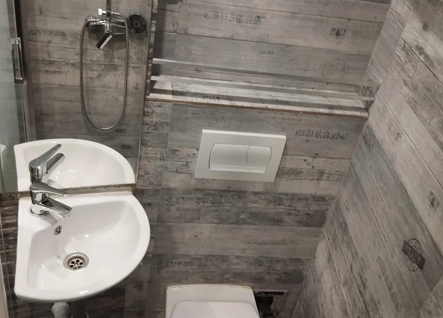 Apartment Playamar Estudio 2 Huesped 40M Playa Parking Wi-Fi Torremolinos Spanien