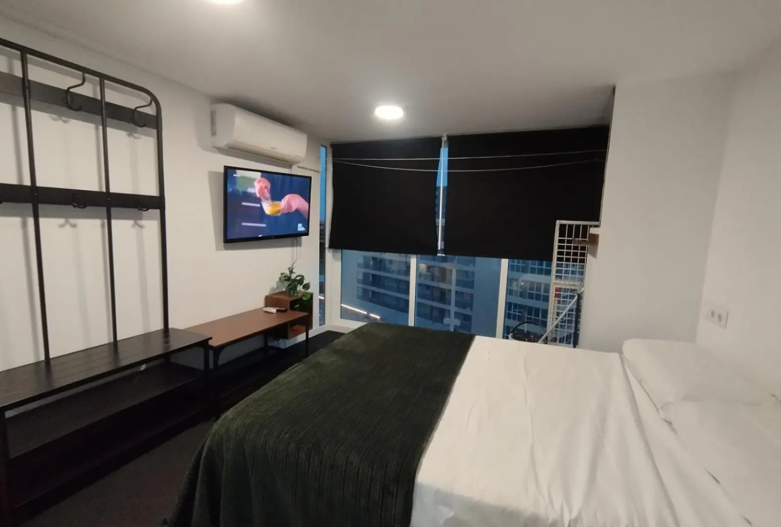 Playamar Estudio 2 Huesped 40M Playa Parking Wi-Fi Torremolinos 0*,